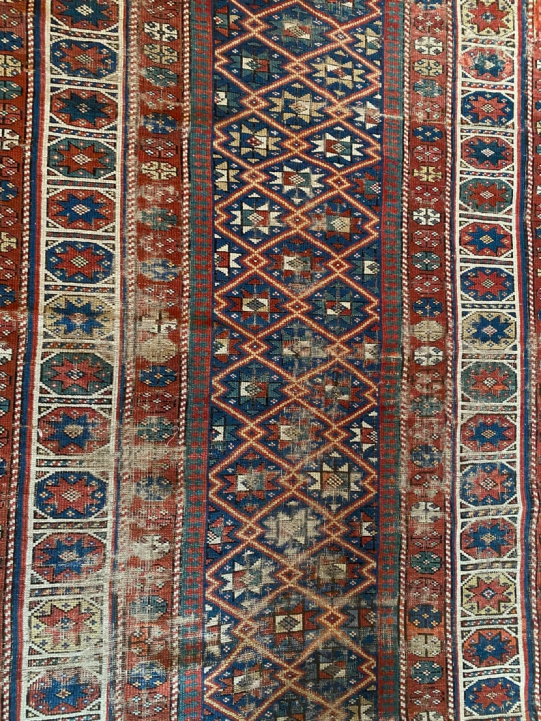 Vintage Geometric Pattern Rug - photo 2