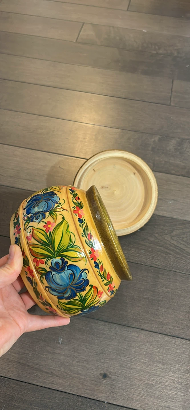 Hand-Painted Wooden Trinket Box - photo 3