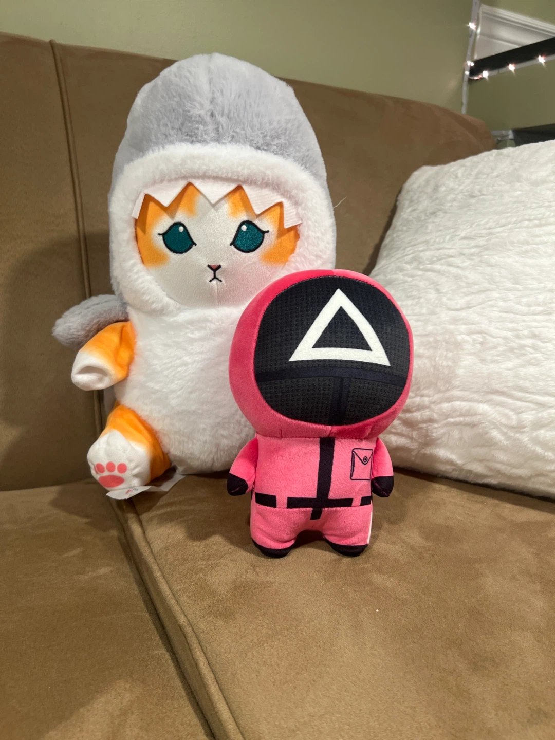 ⚡🦑Squid Game + Cat/Shark 🐱🦈 – Plush Bundle - photo 3