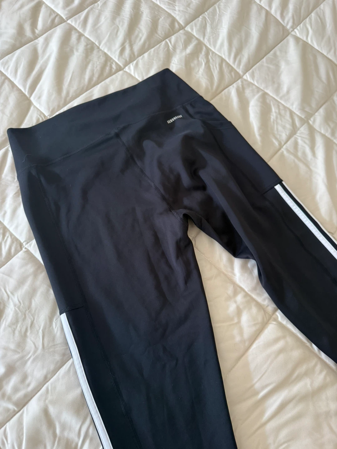 Adidas Black AEROREADY Leggings – Size Large - photo 3