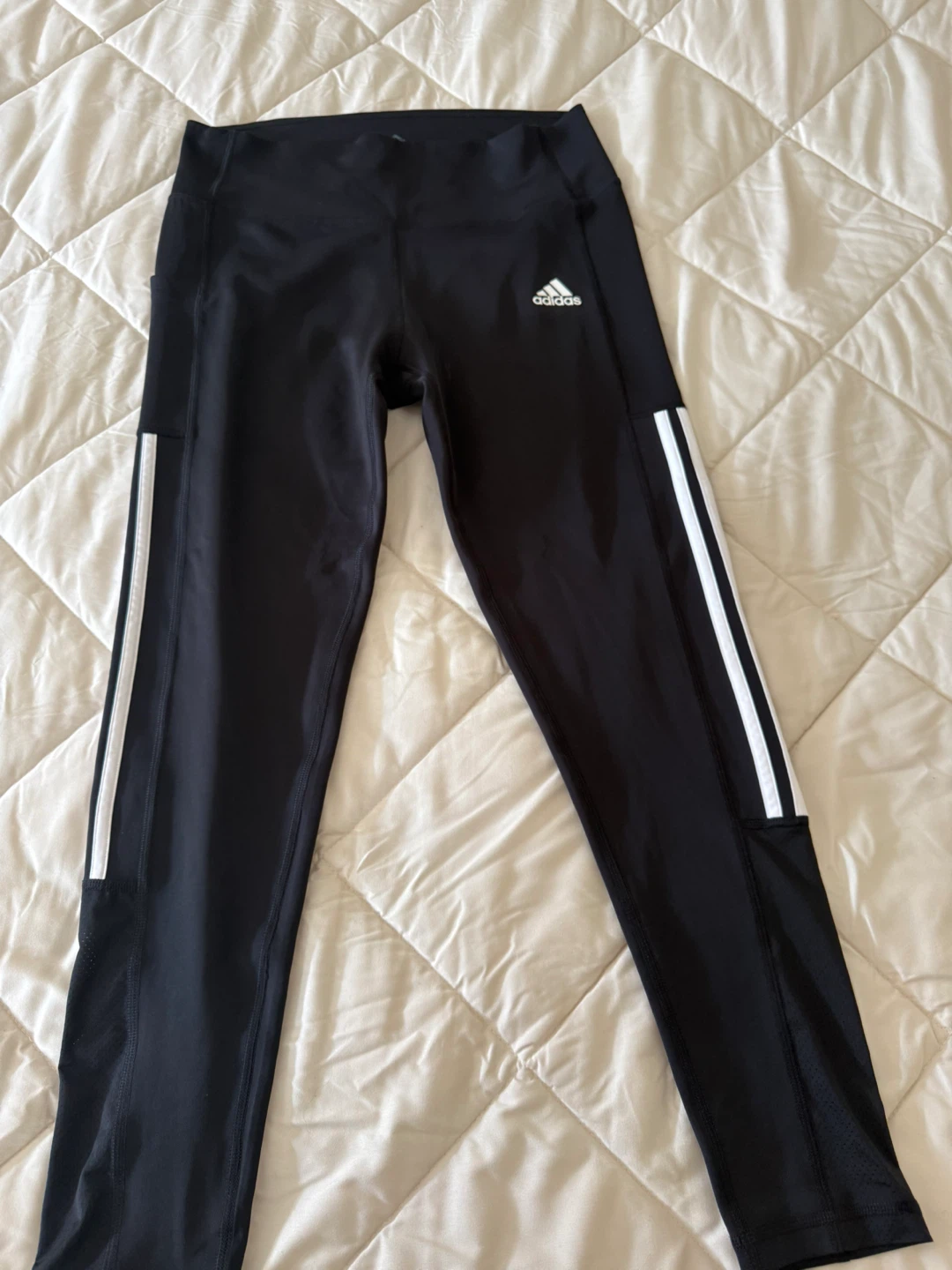 Adidas Black AEROREADY Leggings – Size Large