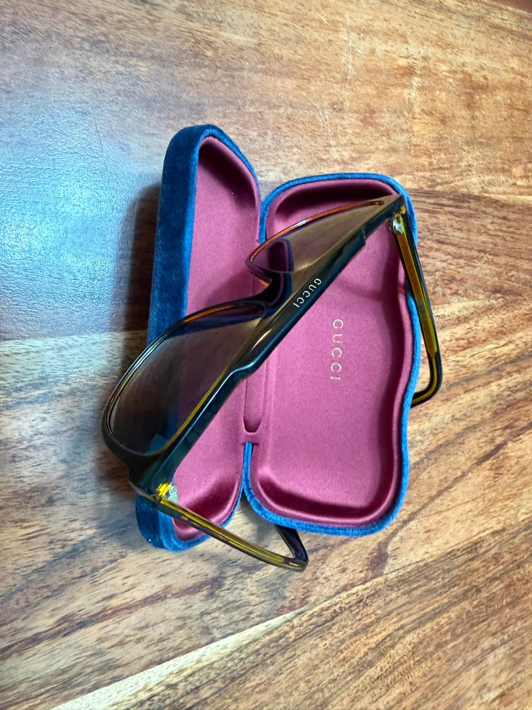 Gucci Sunglasses for men - photo 4