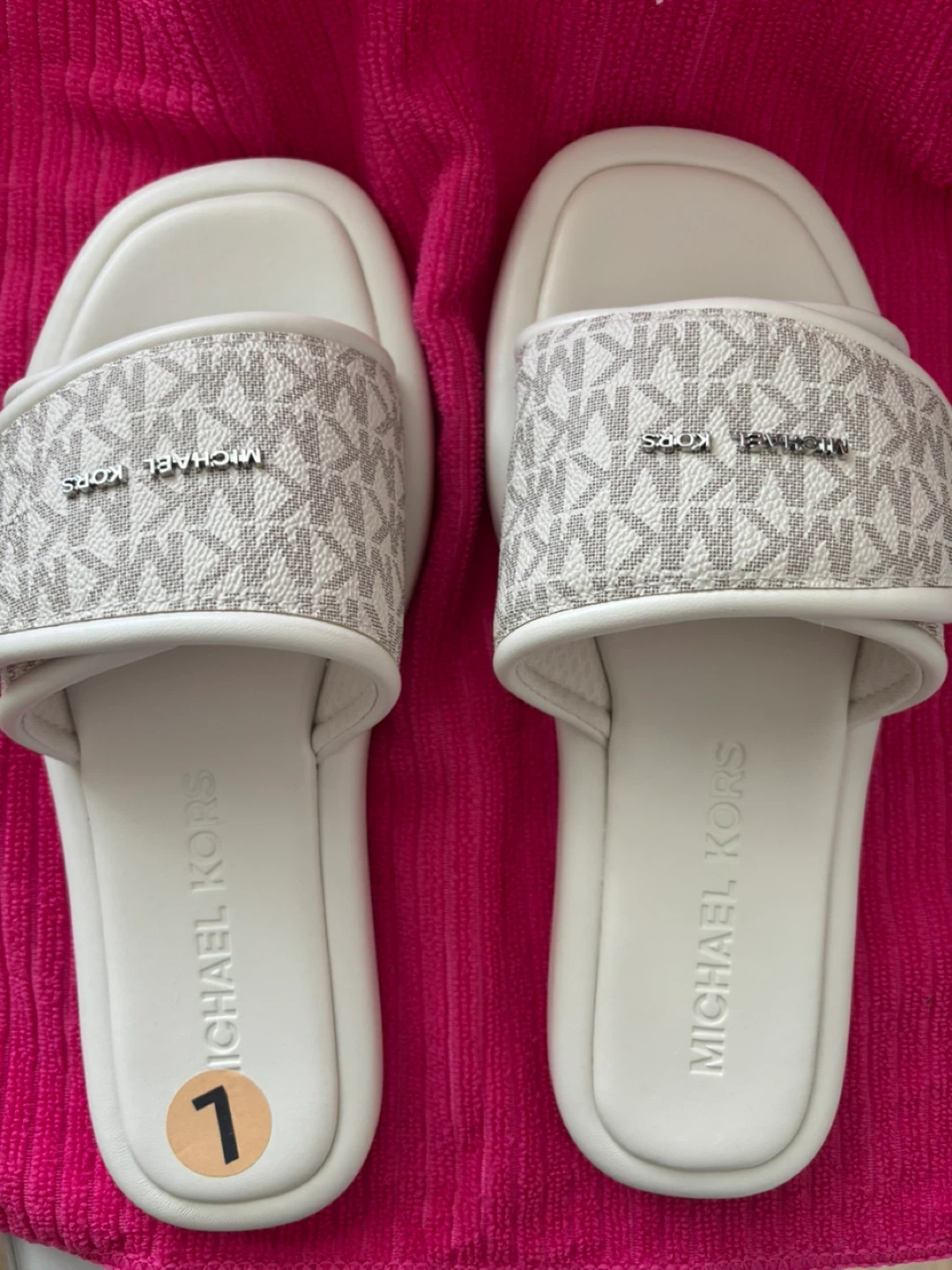 Michael Kors White Monogram Slides - photo 3