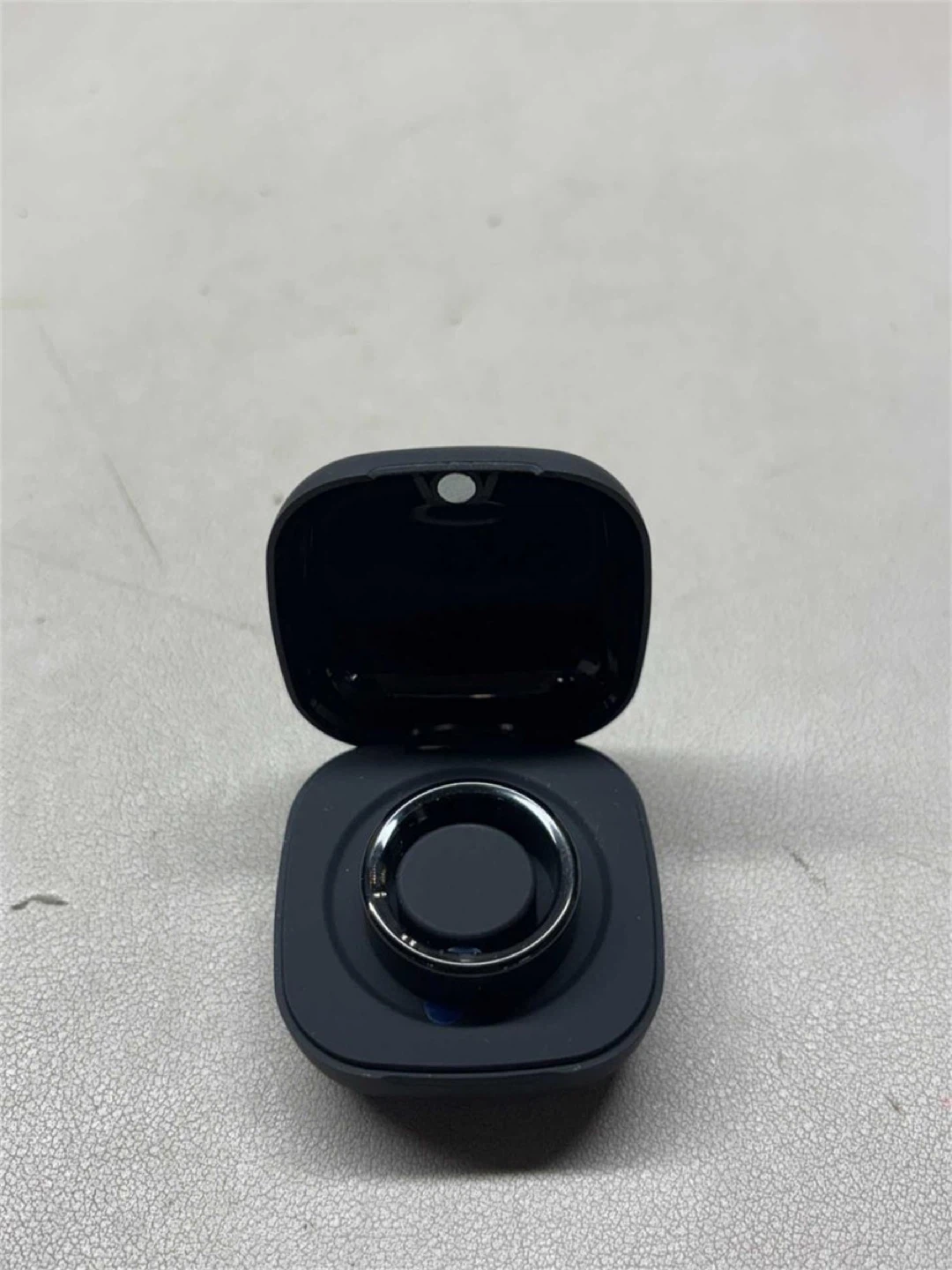 Smart Ring with Charging Case - photo 2