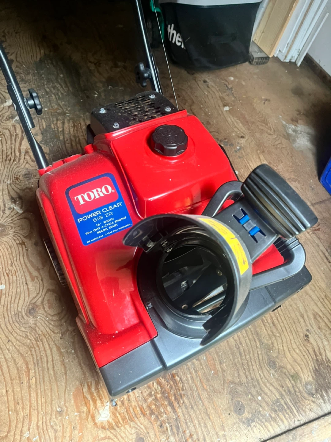 Toro Power Clear 518 ZR Snowblower - photo 3