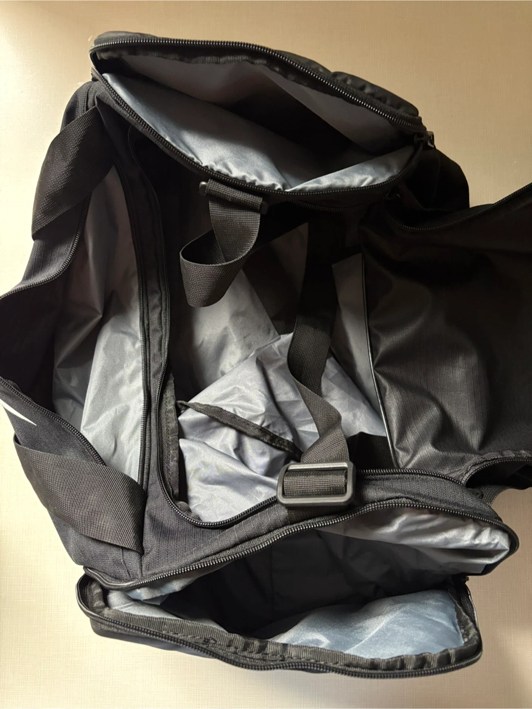 Nike duffel bag - photo 3