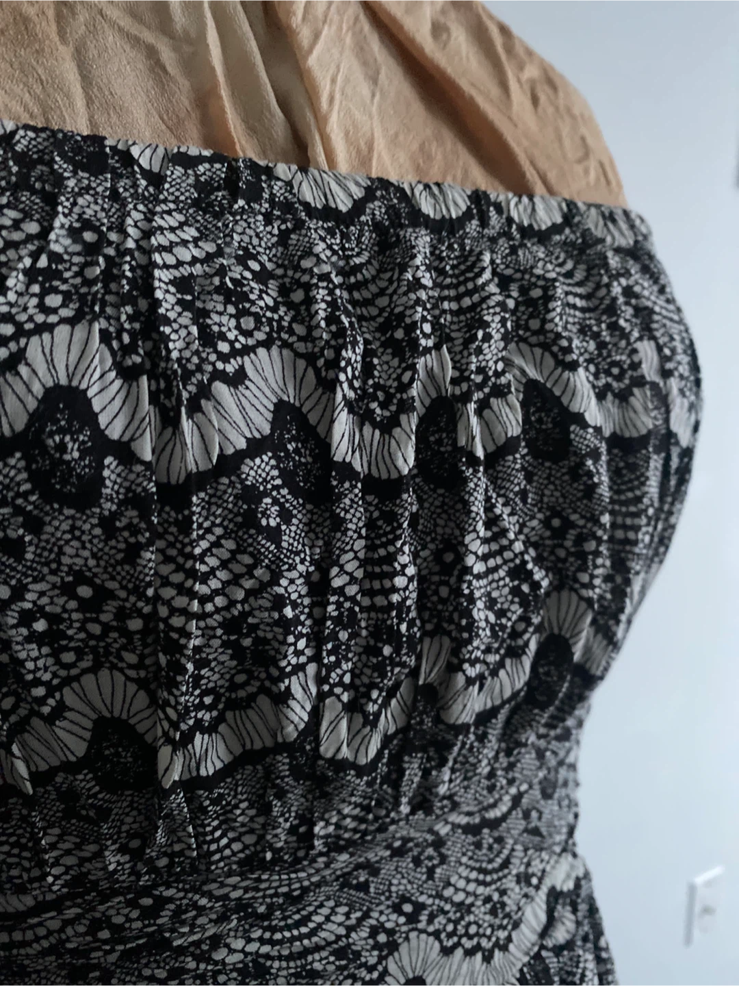 “Ya Los Angeles” Black and White Lace Print dress