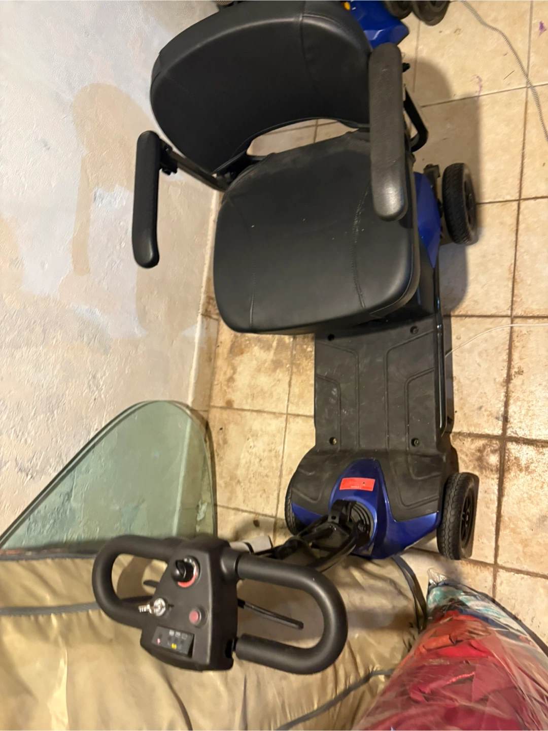 Blue Go-Go Mobility Scooter - photo 3