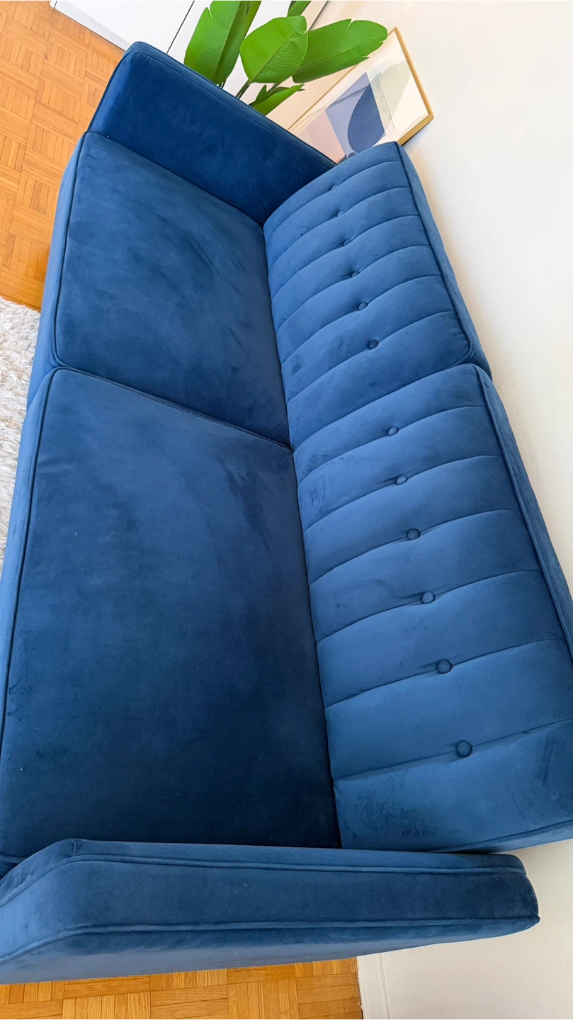 Blue Velvet Tufted Sofa - photo 2