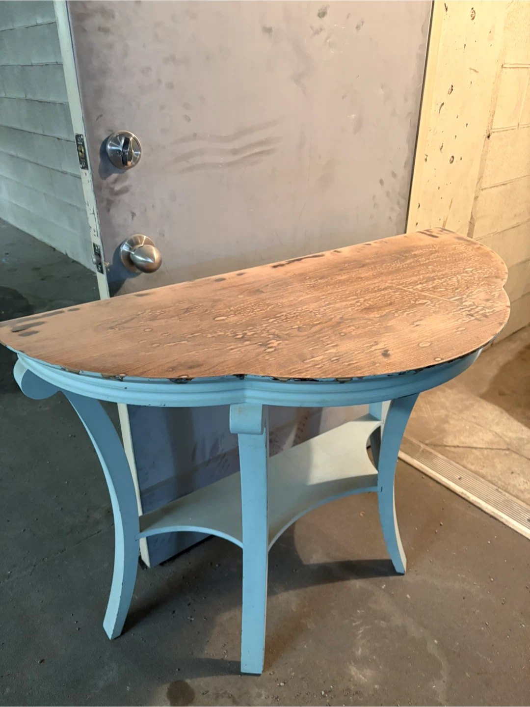 Half-Round Console Table Free must pick up