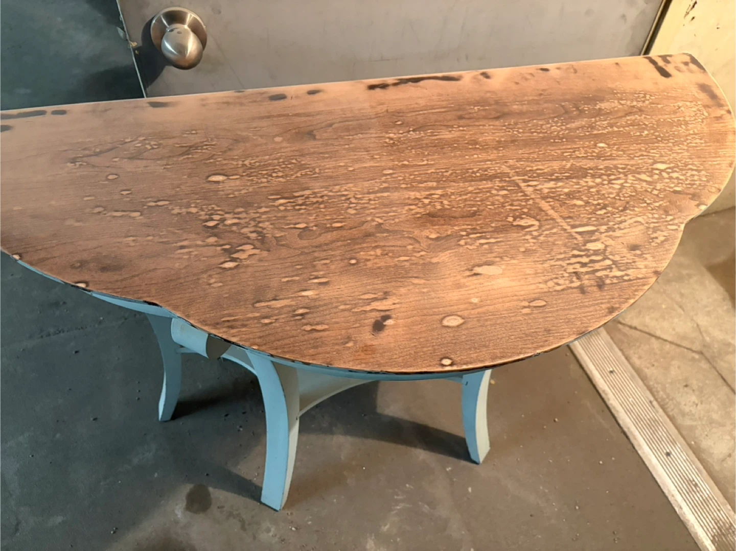 Half-Round Console Table Free must pick up - photo 3