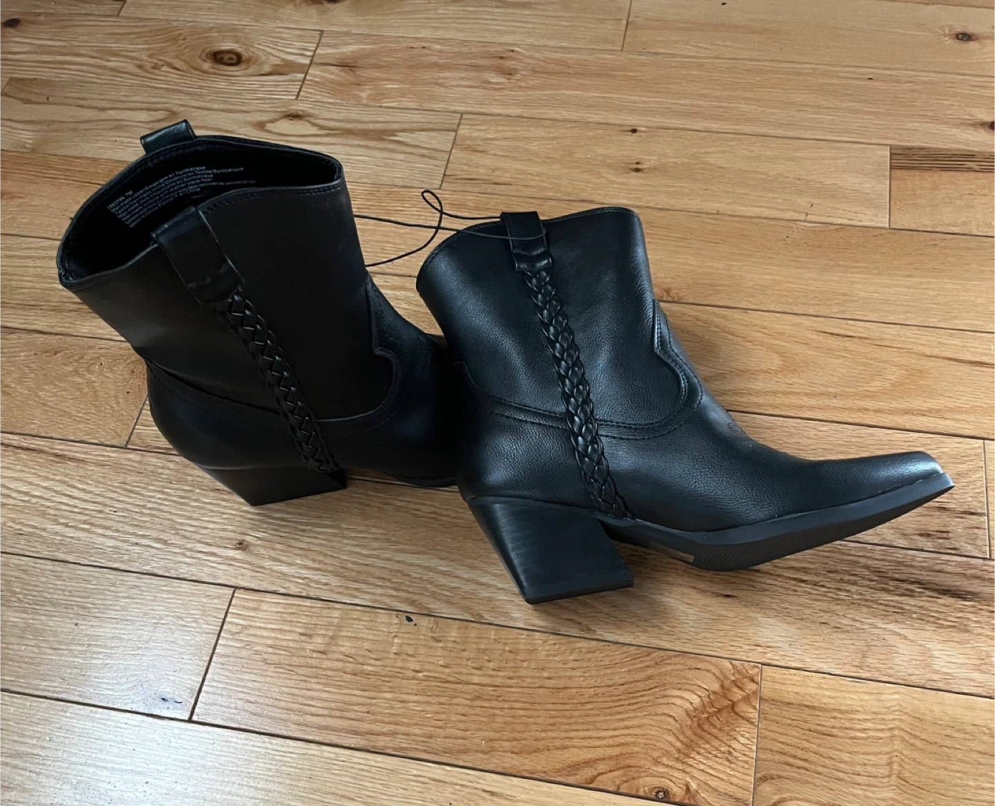 Brand new Dolce Vita Black Leather Ankle Boots - Size 7