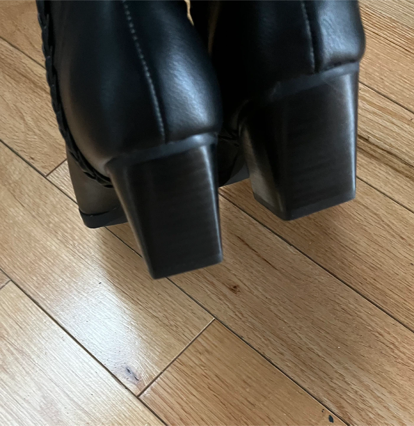 Brand new Dolce Vita Black Leather Ankle Boots - Size 7 - photo 3