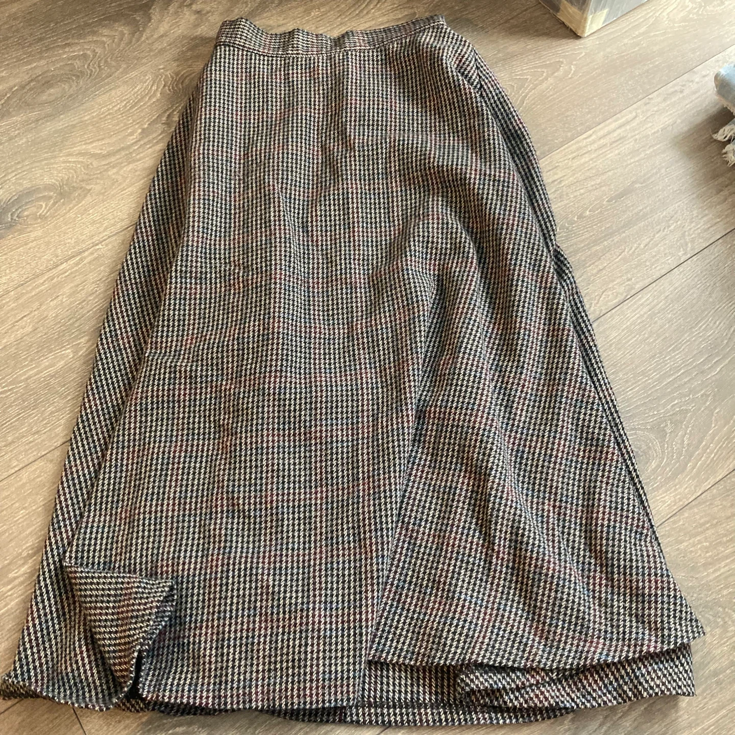 Houndstooth Maxi Skirt