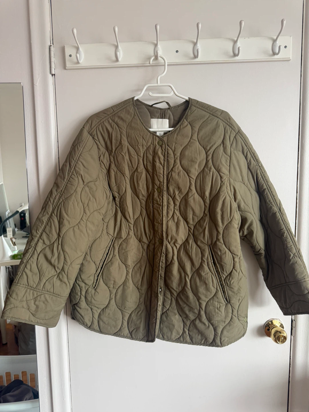 Quilted Snap-Front Jacket Womens Small fits like a Medium