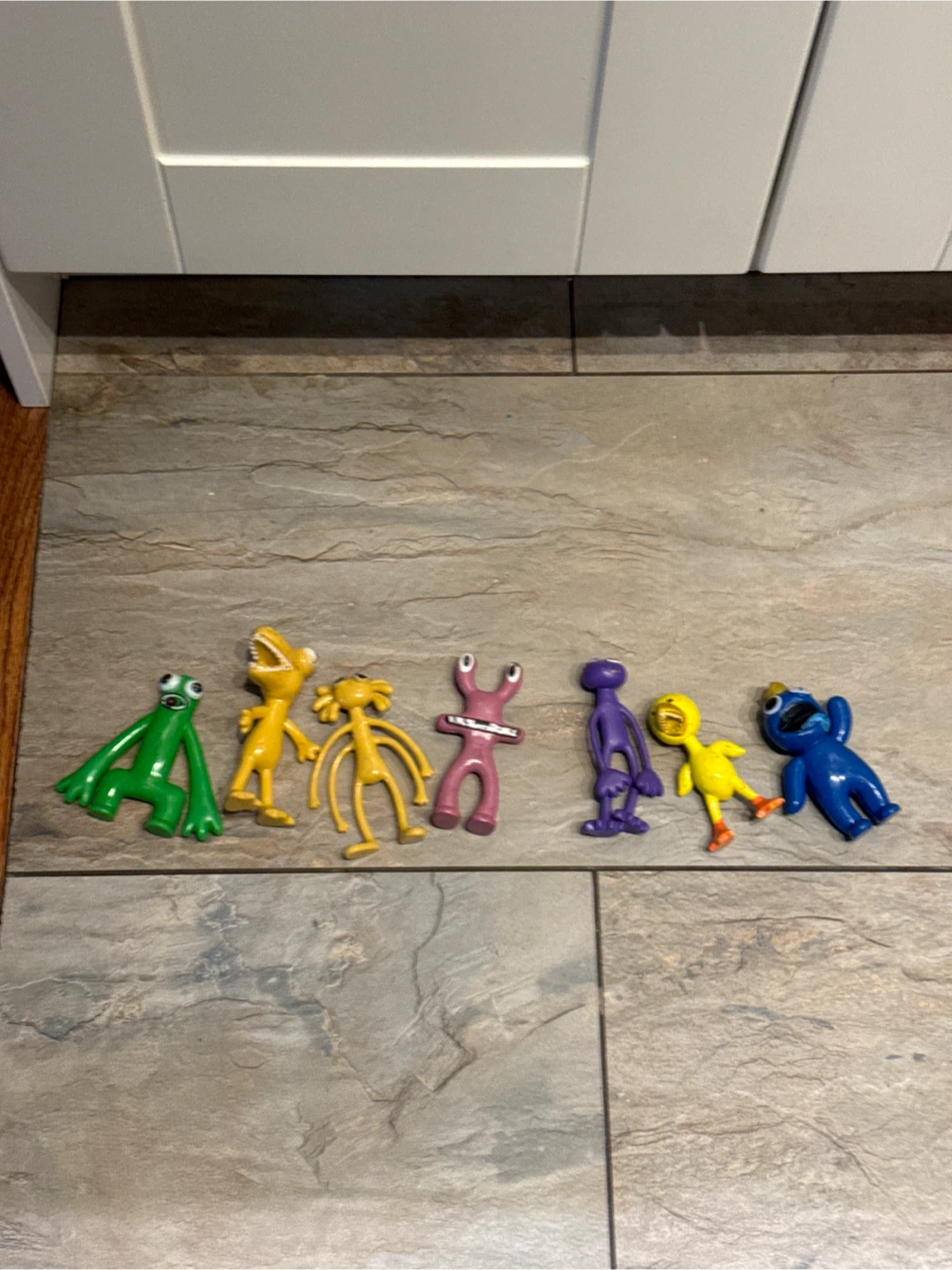 Set of 7 Rainbow Friends figures