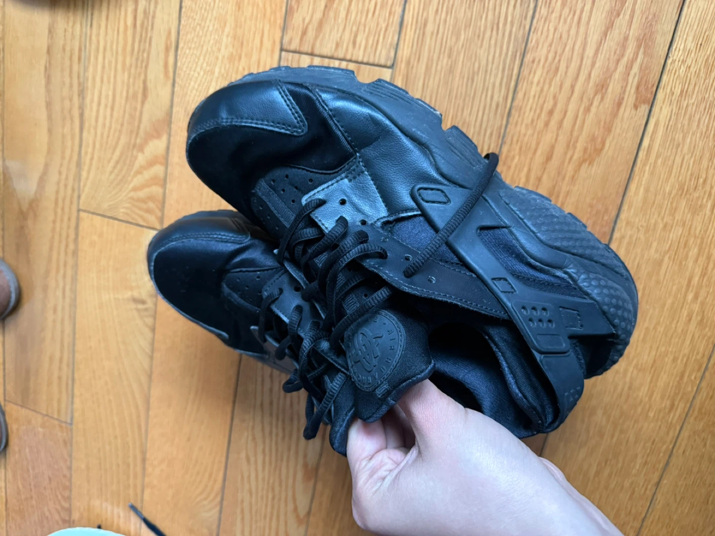 Nike Air Huarache Black Sneakers W8