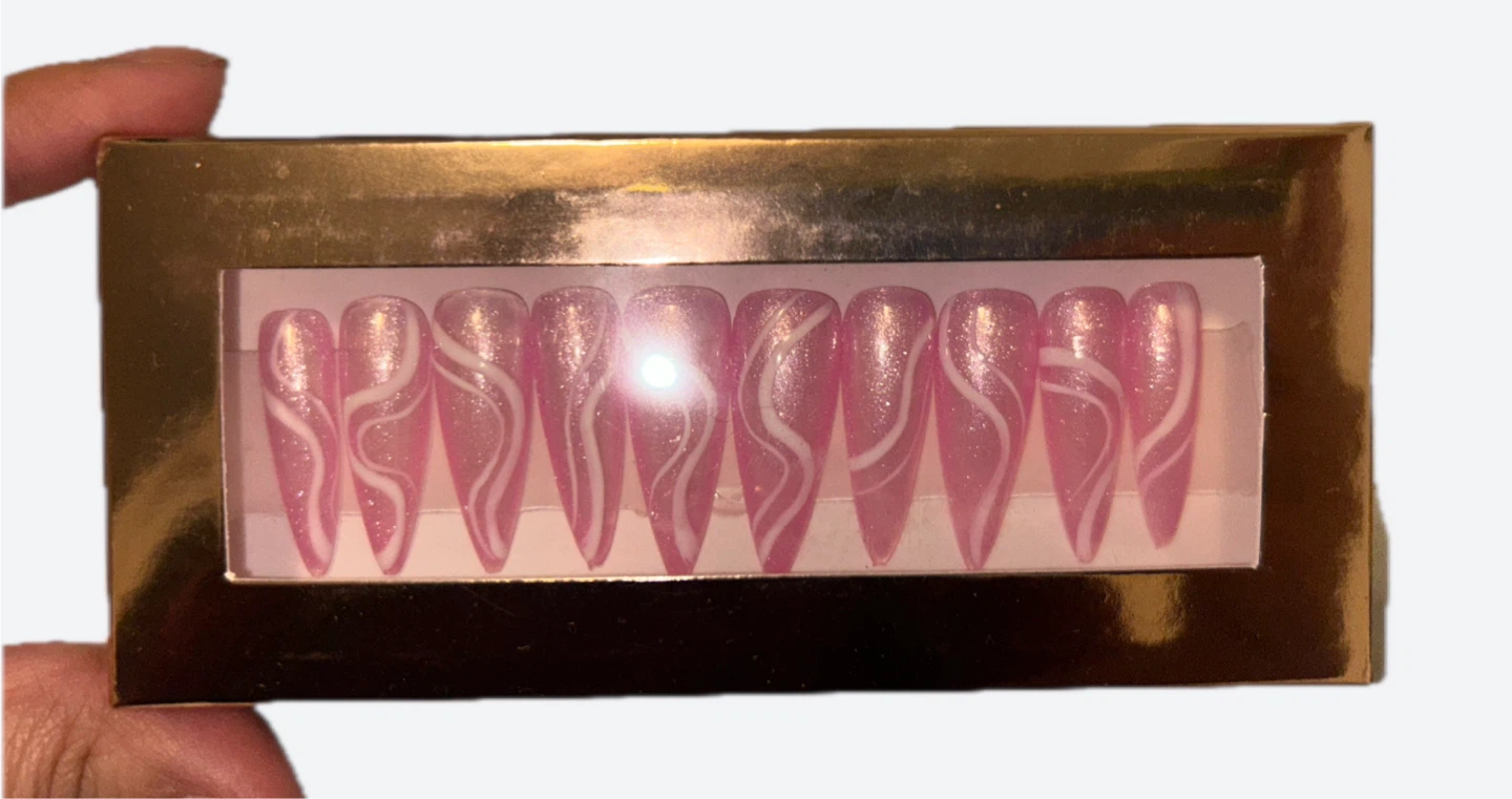 Press-on Nails Set - 6 different styles - photo 2