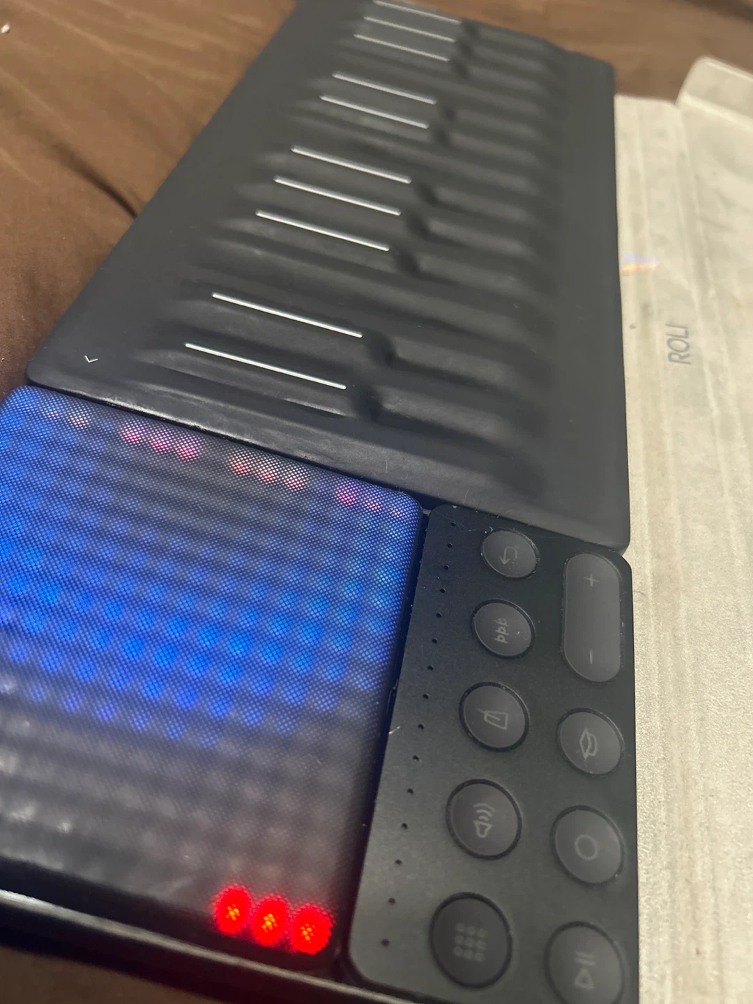 ROLI Blocks modular synthesizer keyboard