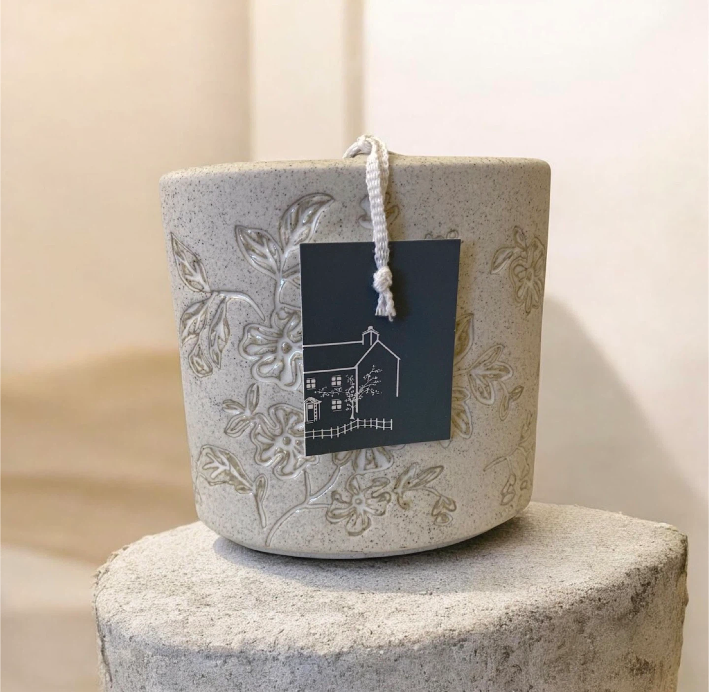 New Embossed Floral ceramic toothbrush holder - photo 2