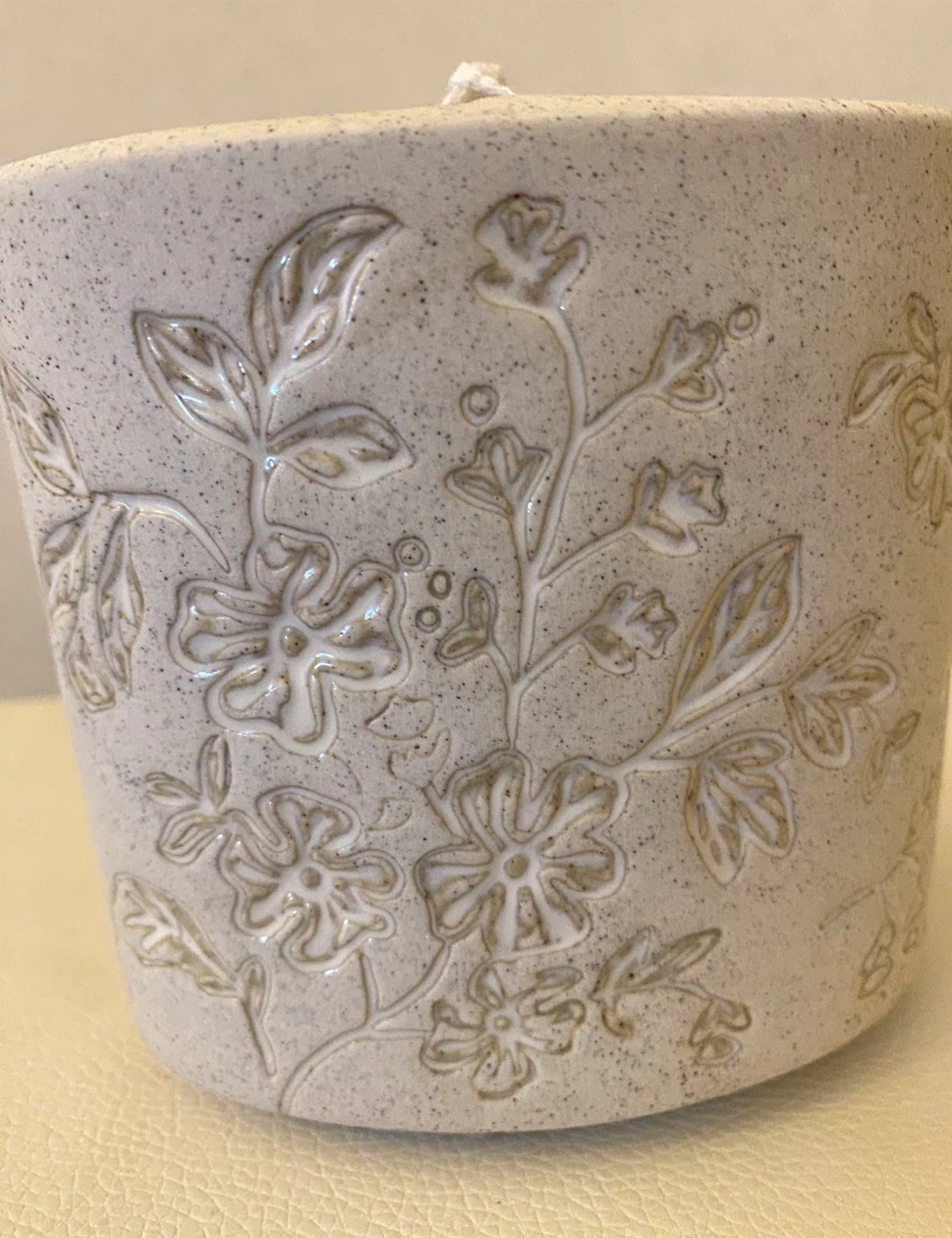 New Embossed Floral ceramic toothbrush holder - photo 4