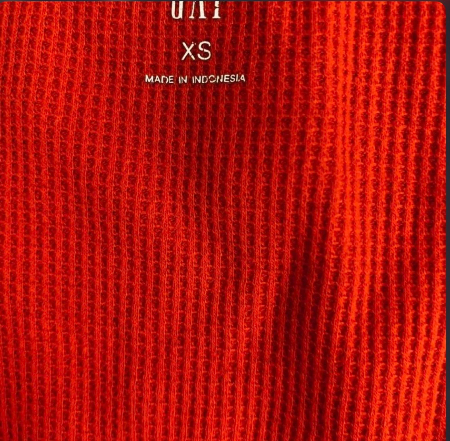 Gap Red Henley Shirt - photo 2
