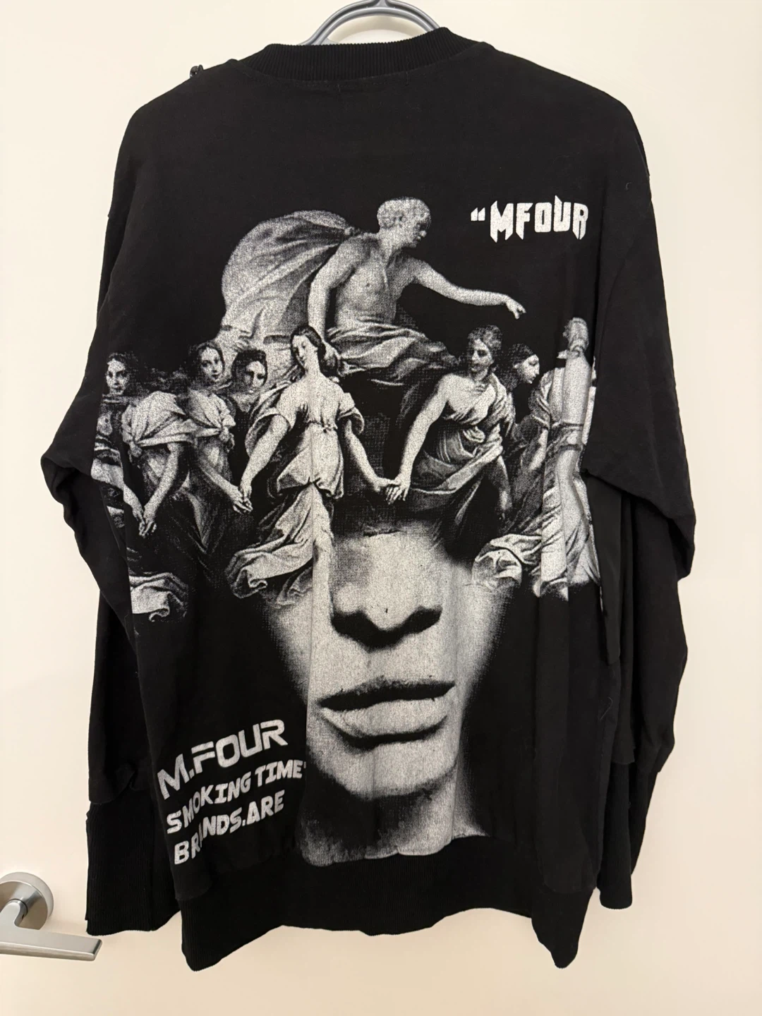 Black graphic sweatshirt