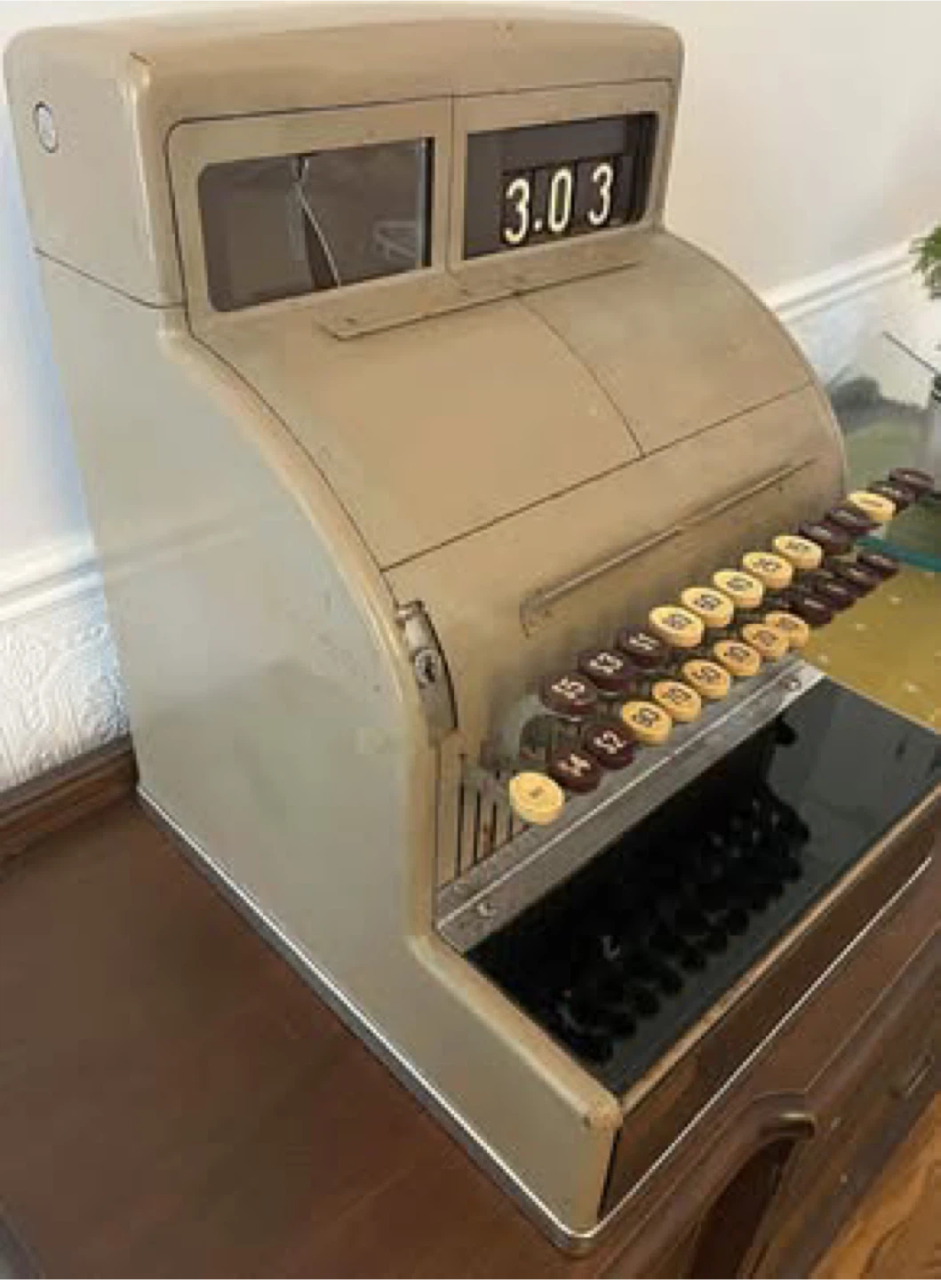 Vintage 1950s NCR Cash Register - photo 2