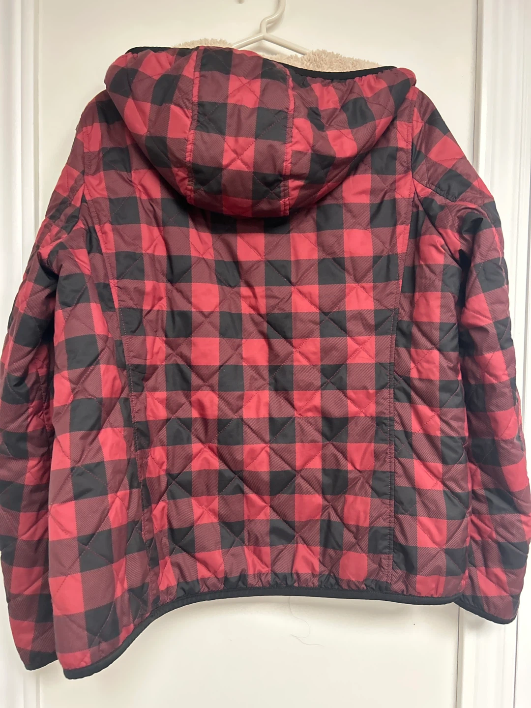 Quilted buffalo plaid sherpa lined hooded jacket - photo 4
