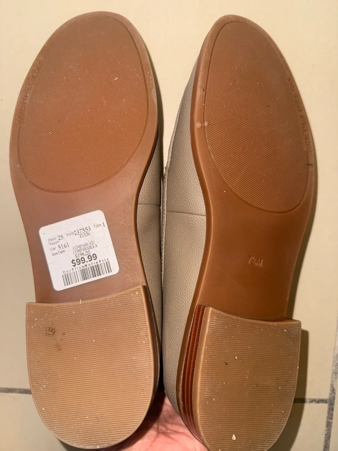 (BRAND NEW) Michael Kors Women's Beige Leather Loafers Size 7.5M - photo 2