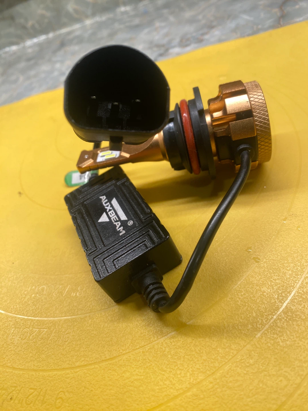 AUXBEAM 9004 LED Headlight Bulbs - photo 4