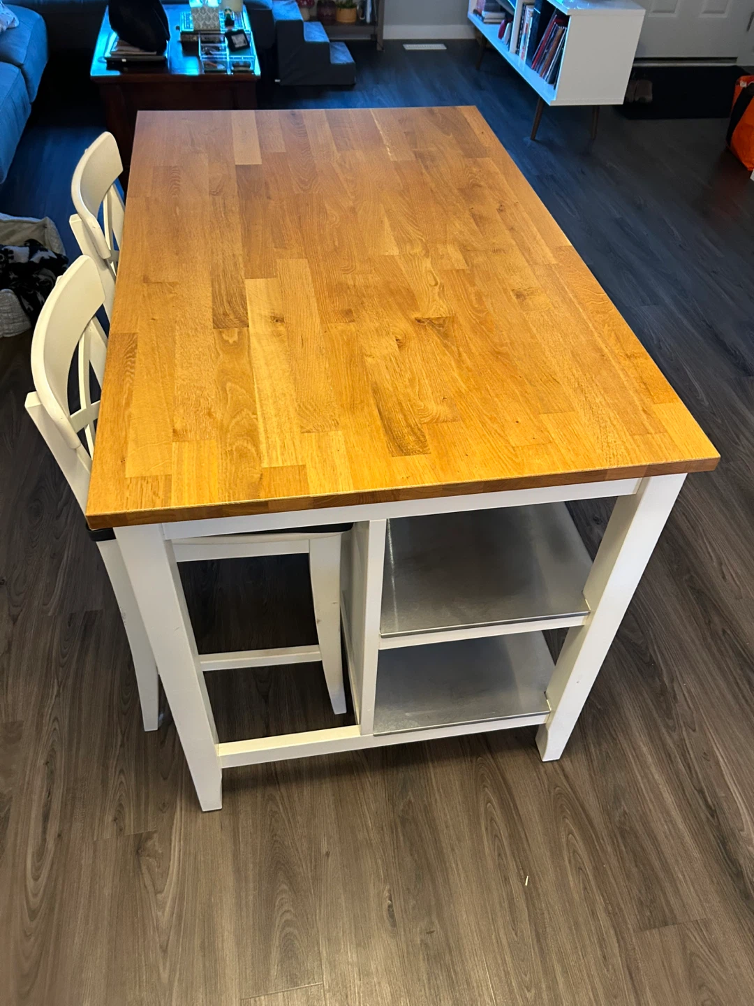 Wooden Top Kitchen Island with 2 White Stools