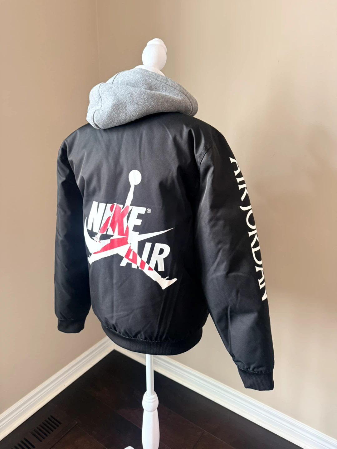 Nike Air Jordan Bomber Jacket with Hood - photo 2