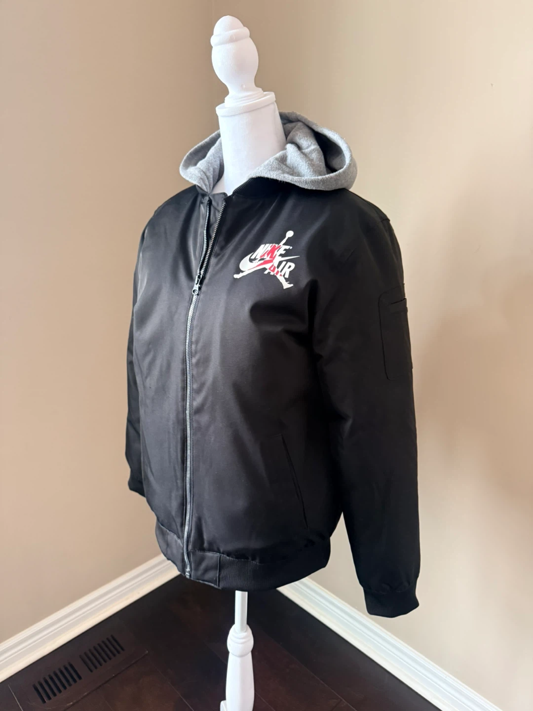 Nike Air Jordan Bomber Jacket with Hood - photo 4