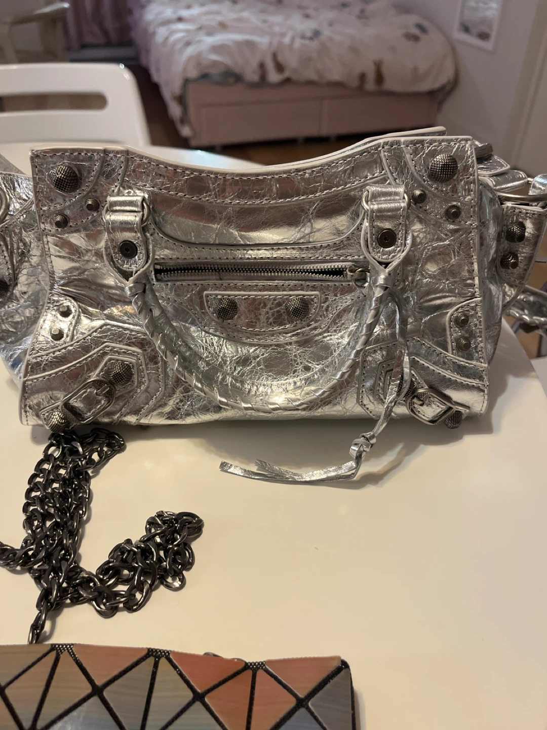 Silver Metallic Handbag with Chain Strap