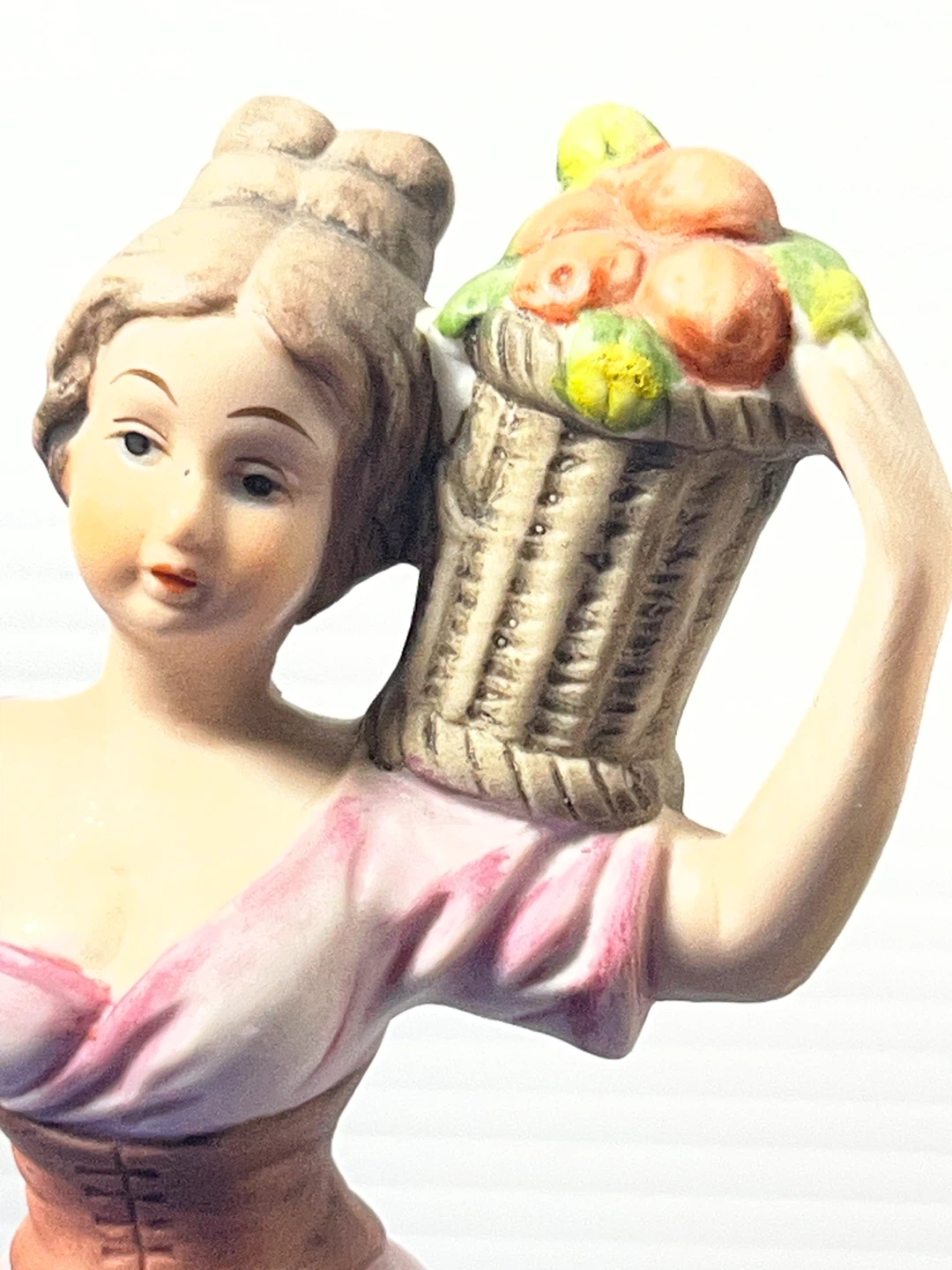 2 Vintage Figurines - Boy with Berries & Girl with Fruit Basket - photo 5