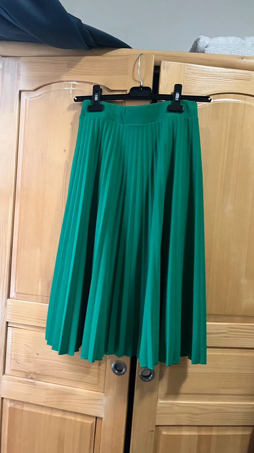 Green Pleated Midi Skirt - photo 2