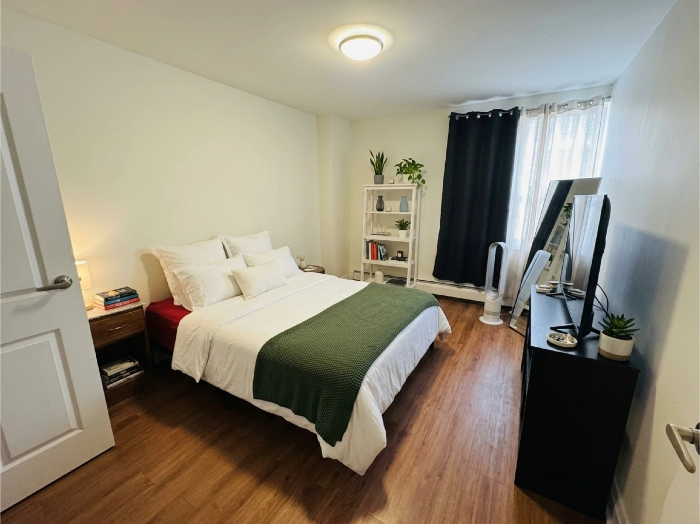 1 Bedroom for Rent in a 2BHK Apartment – Available May 1, 2026