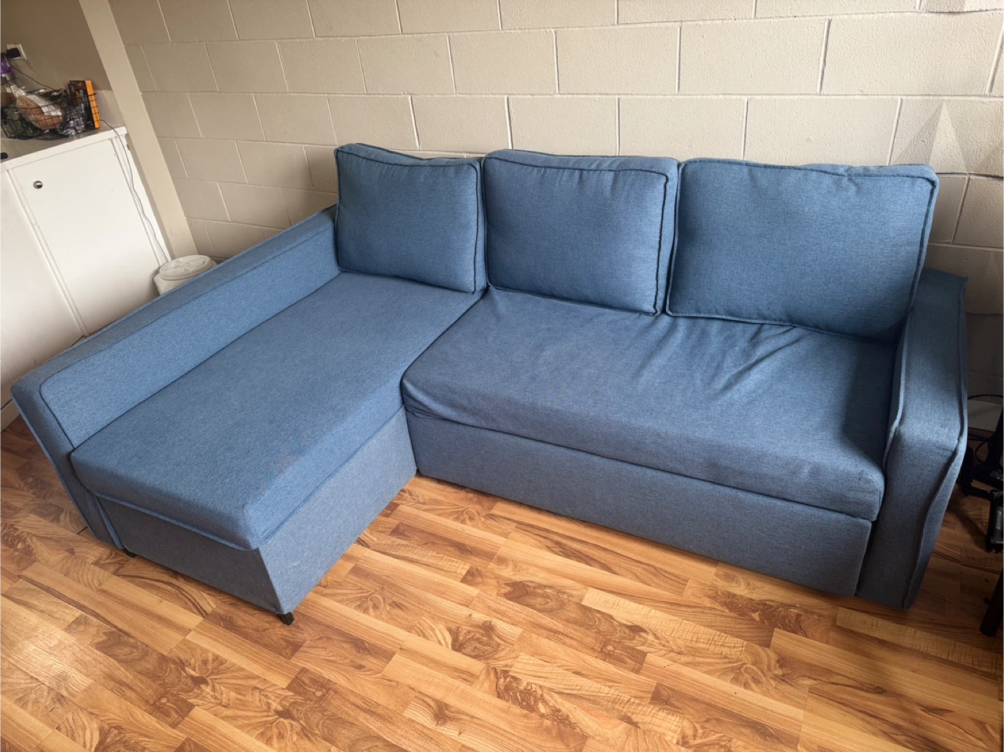Sectional Sofa Bed w/ Storage