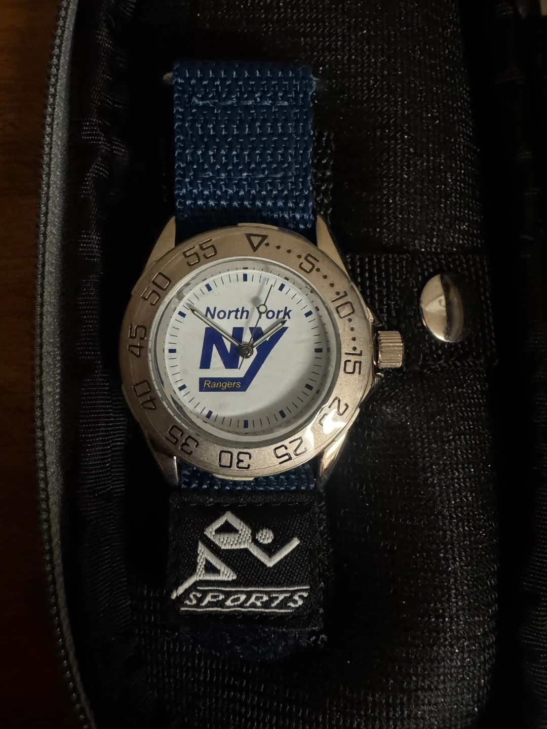 North York Rangers Sports Watch with Case - photo 2
