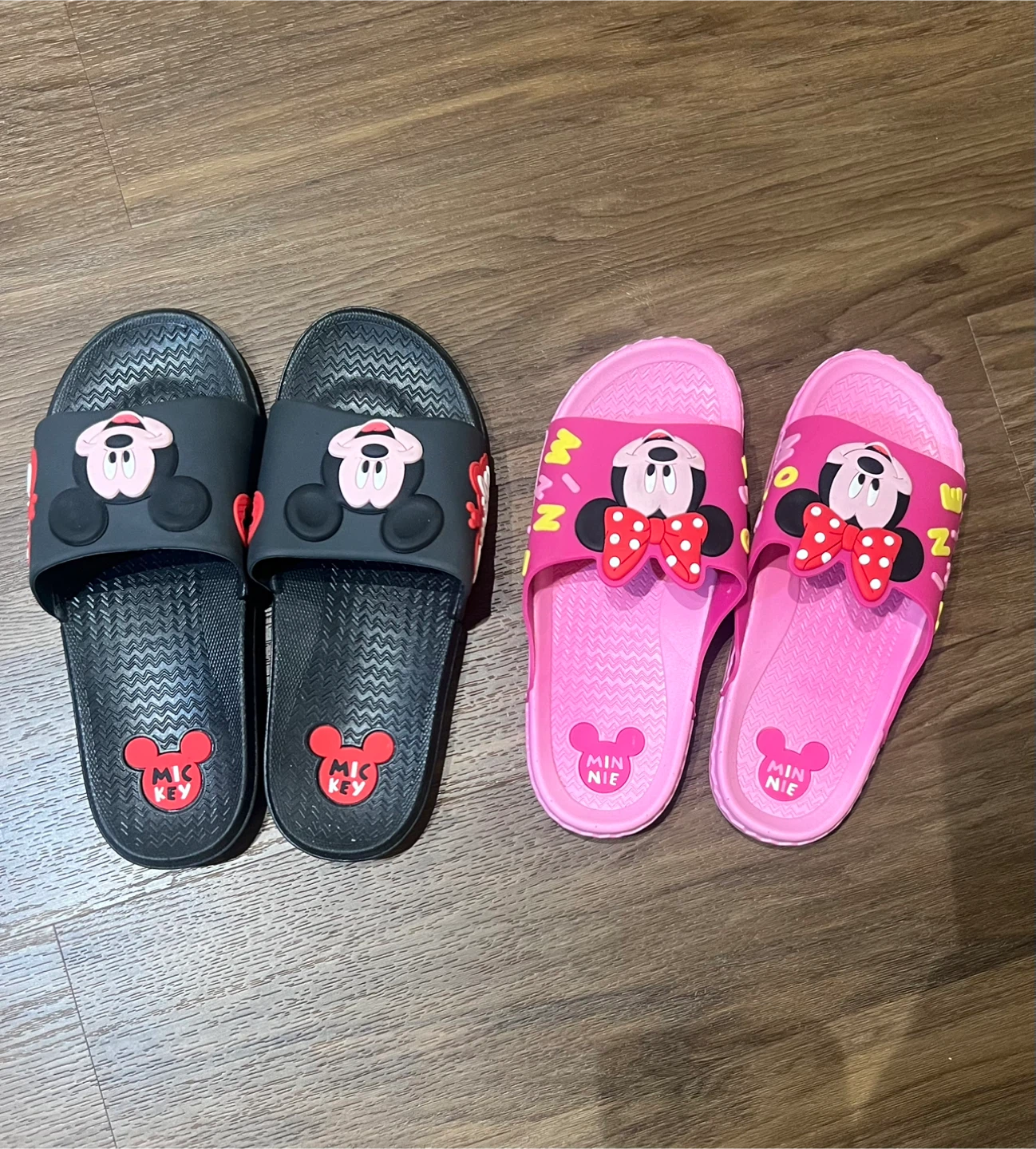 Minnie & Mickey Mouse Slides - Black and Pink