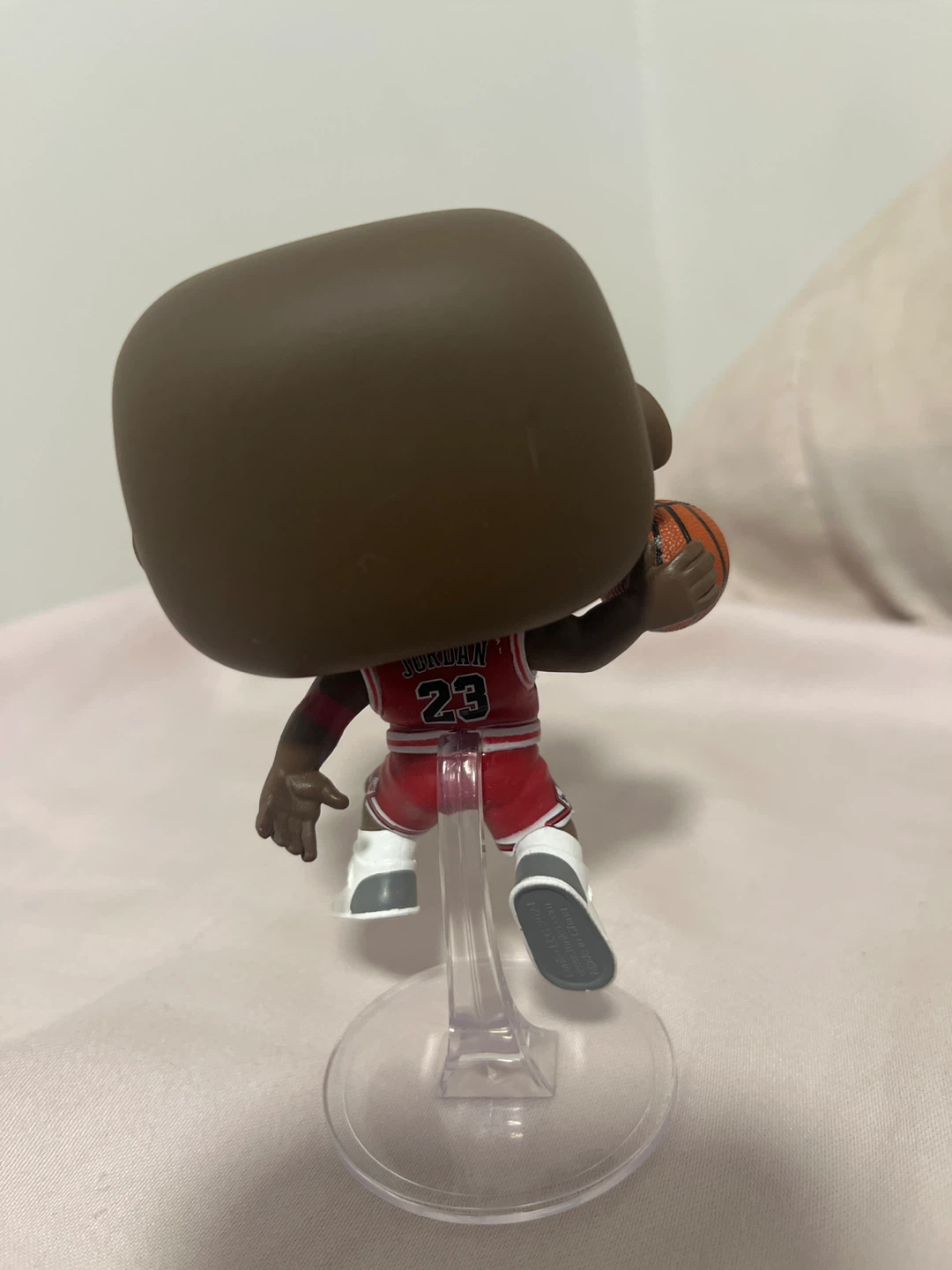 Funko Pop! Michael Jordan #23 Chicago Bulls - photo 3
