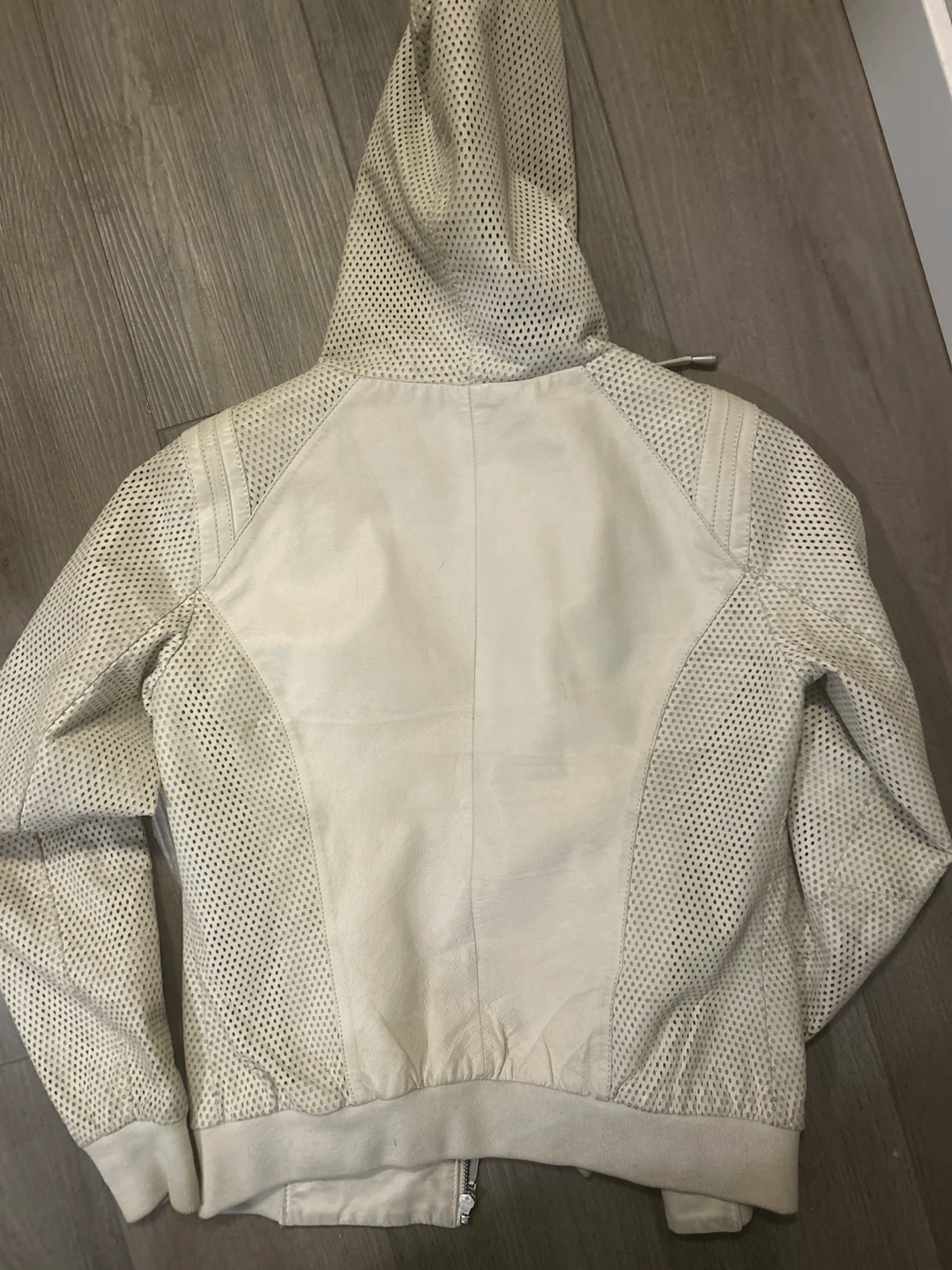 Danier Leather Perforated Hooded Jacket XS - photo 3