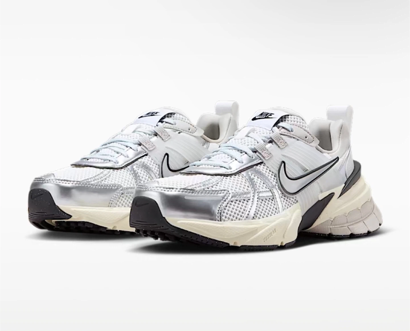 Nike v2k Run