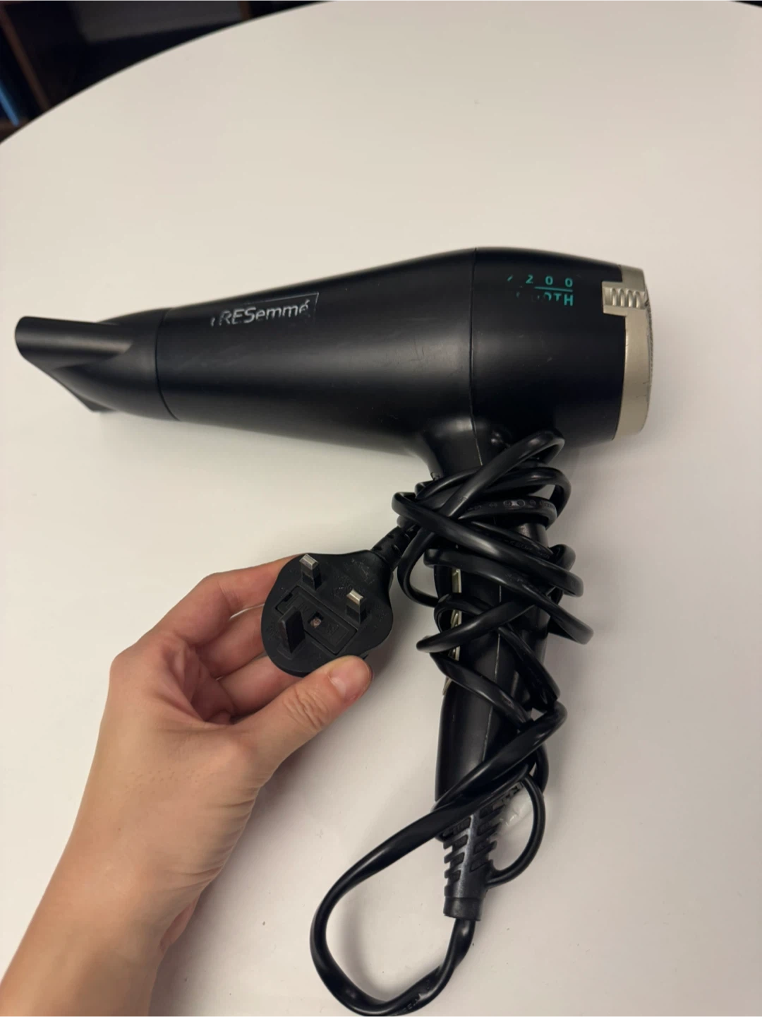 TRESemmé Black Hair Dryer (from UK different voltage)