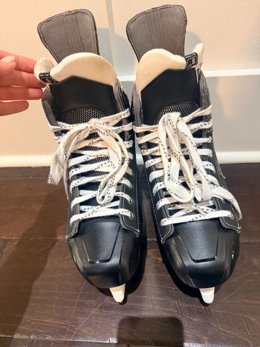 Bauer Hockey Men’s Skates