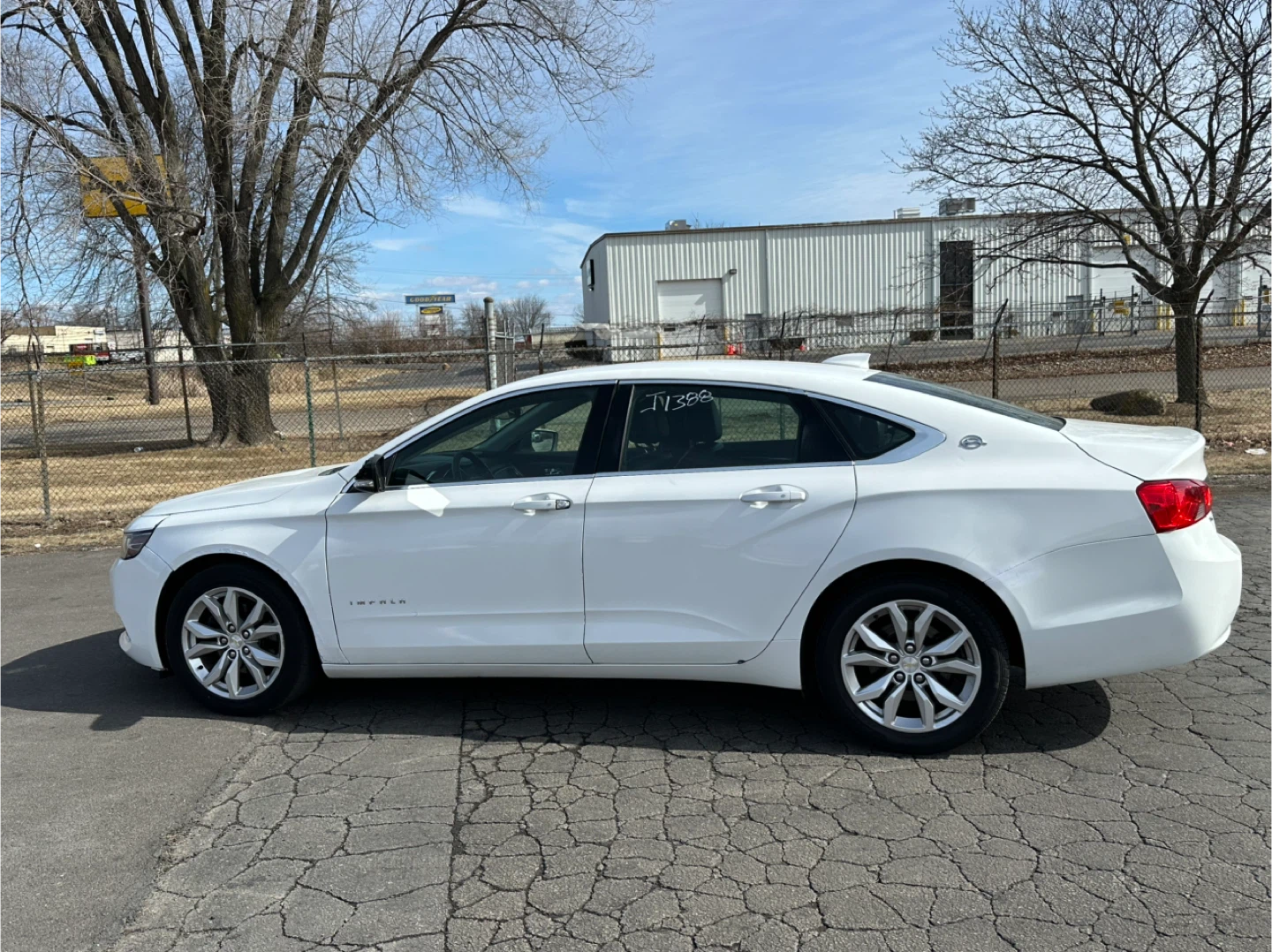 2018 CHEVY IMPALA LT 97k Miles