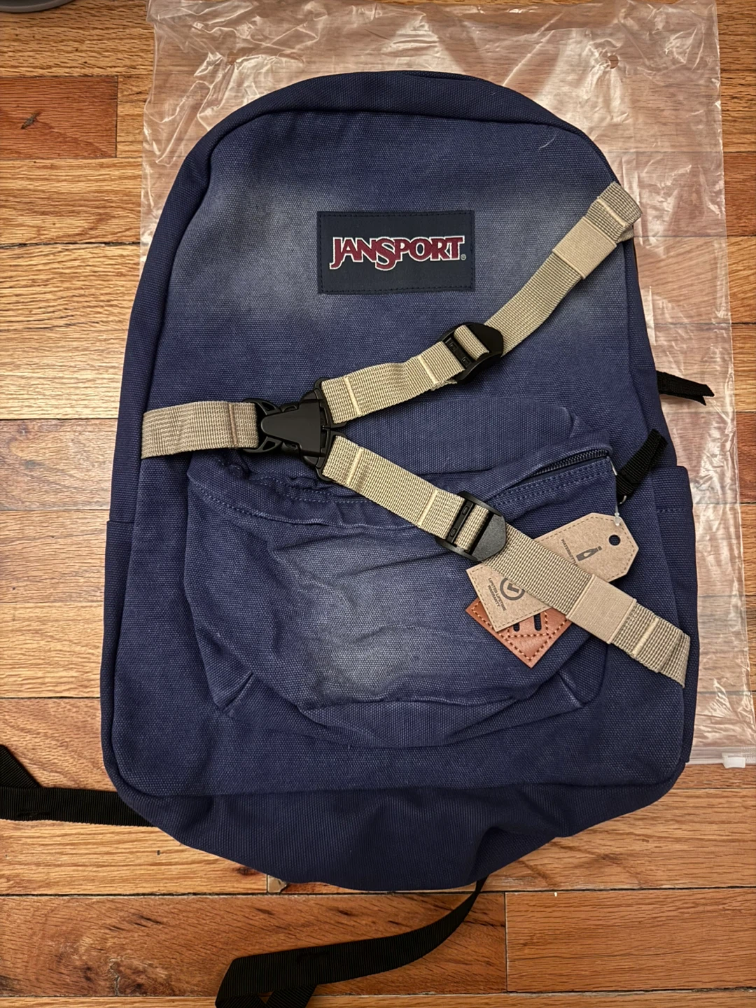 JanSport Spider-Man Peter Parker Backpack Movie Prop Bag - photo 3