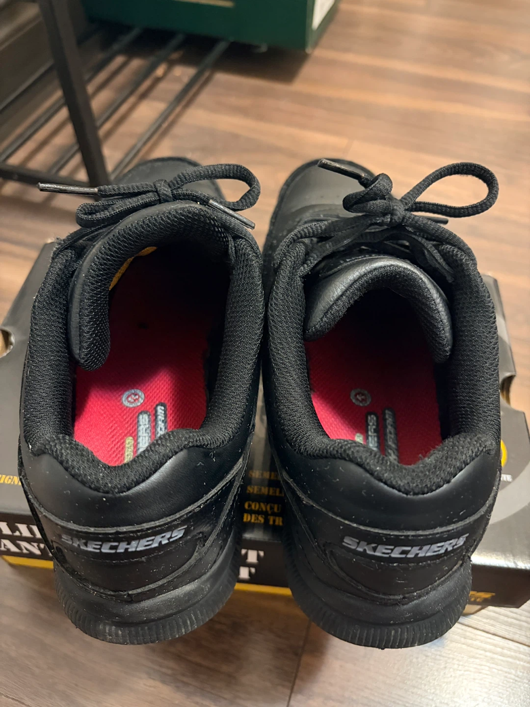 Skechers Woman Black Slip-Resistant Work Shoes Size 8 - photo 2