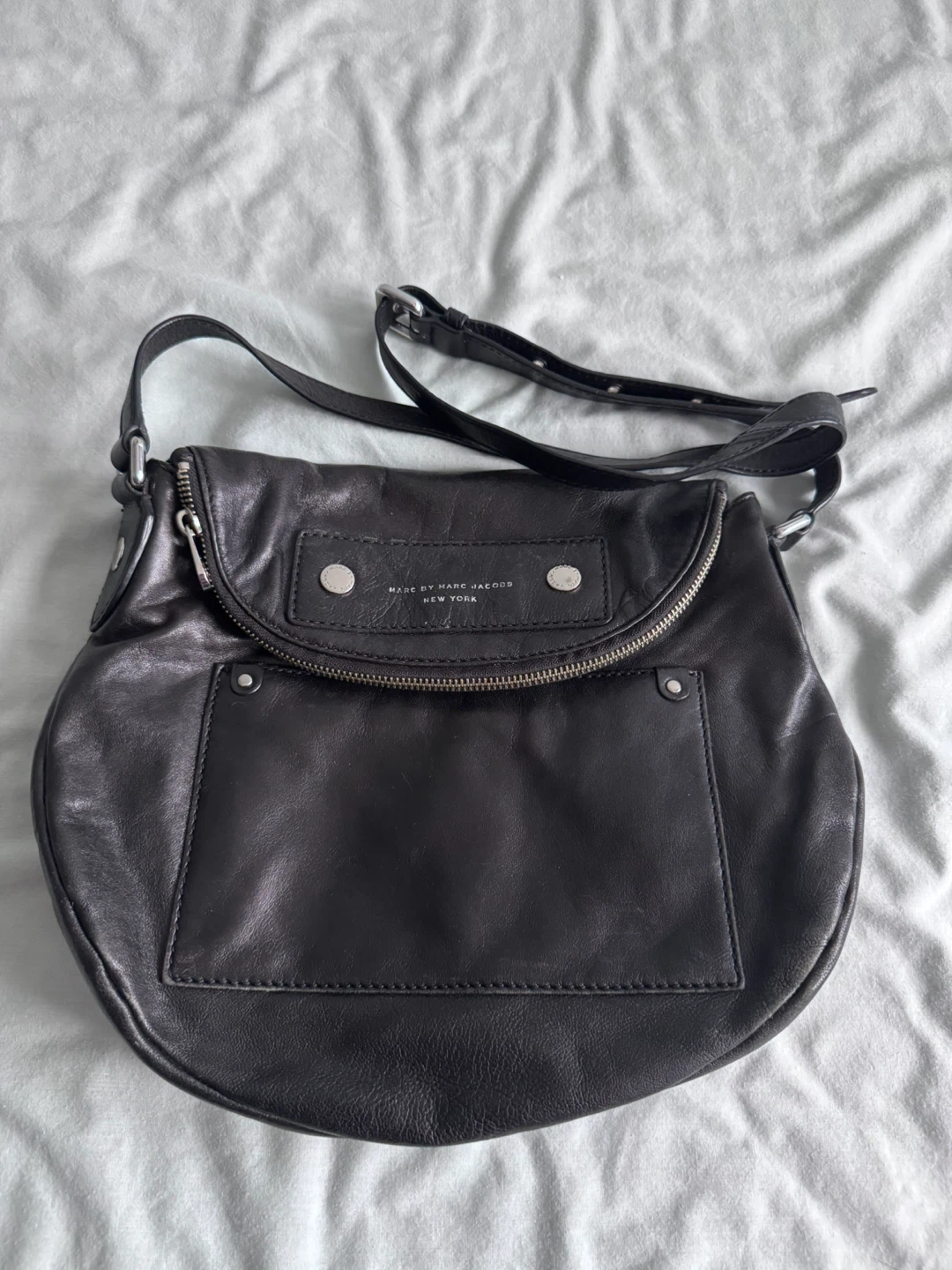Black Leather Shoulder Bag by Marc by Marc Jacobs - photo 3